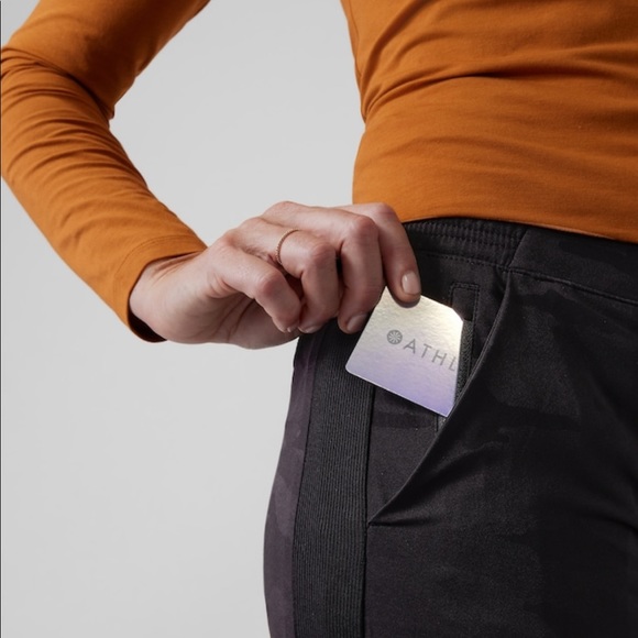 Athleta Brooklyn Lined Camo Jogger Pants - Picture 11 of 16